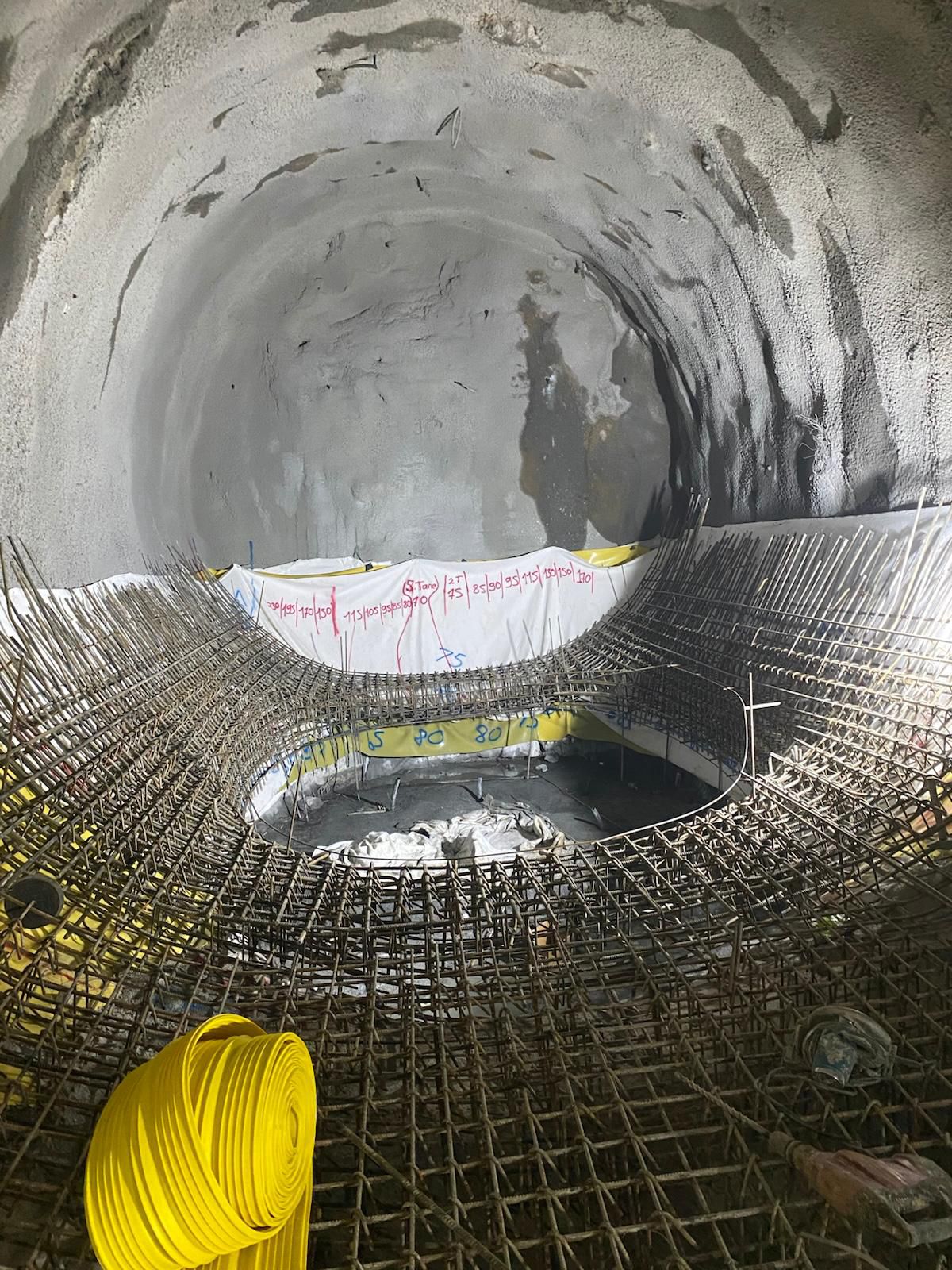 Tanas İnşaat Taahhüt Madencilik